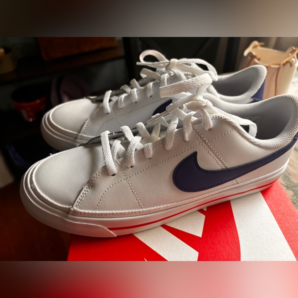 Nike Court Legacy size 6Y